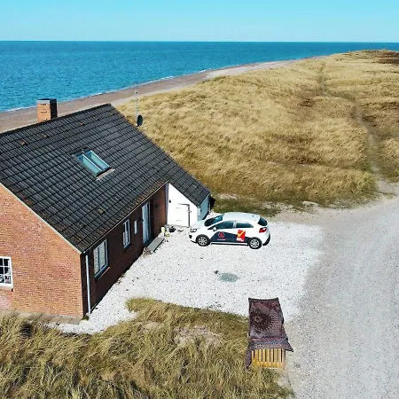 10 Person Holiday In Fr Strup Lild Strand