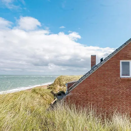 10 Person Holiday In Fr Strup Lild Strand